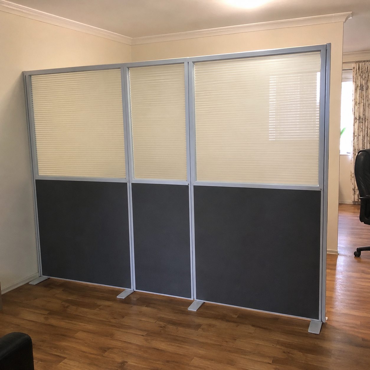 Office dividers / partition wall